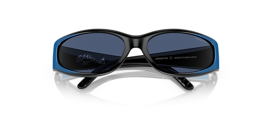 Arnette AN4302 Catfish Black Gradiant Metal Blue Sunglasses Arnette AN4302 Catfish Black Gradiant Metal Blue Sunglasses