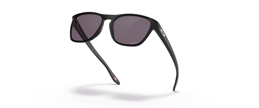 Oakley OO9479 Manorburn Matte Black Sunglasses Oakley OO9479 Manorburn Matte Black Sunglasses