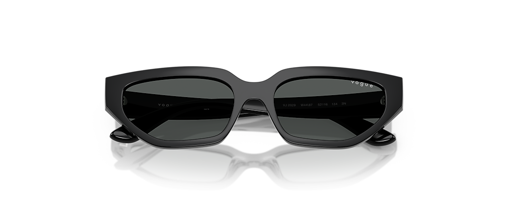 Vogue Eyewear VJ2029 Black Sunglasses Vogue Eyewear VJ2029 Black Sunglasses