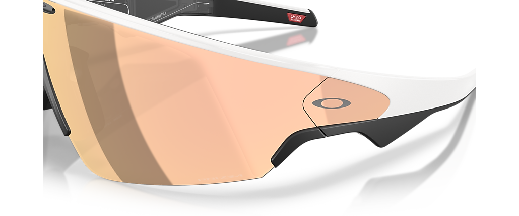 Oakley Oakley Meta Vanguard White Ray-Ban Meta Smart Glasses