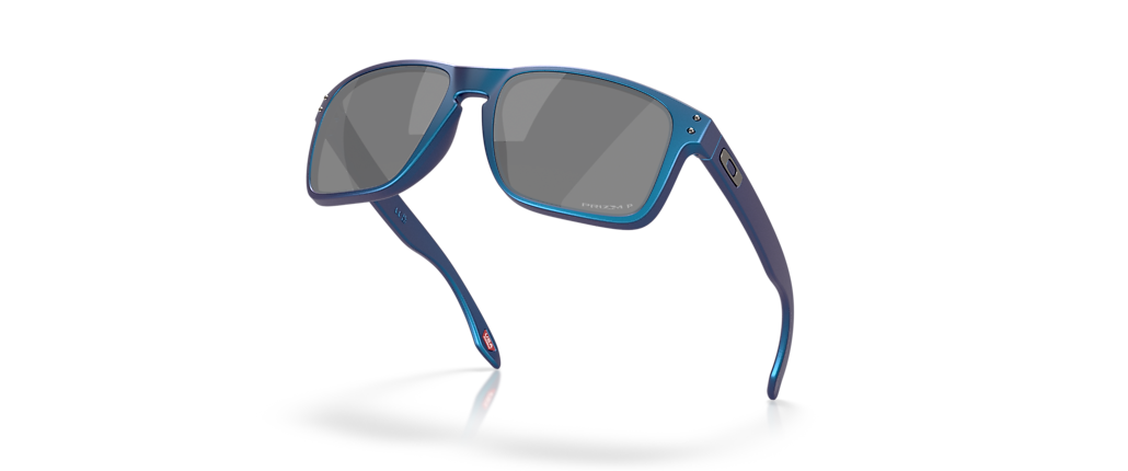 Oakley OO9417 Holbrook™ XL Matte Cyan/Blue Colorshift Sunglasses
